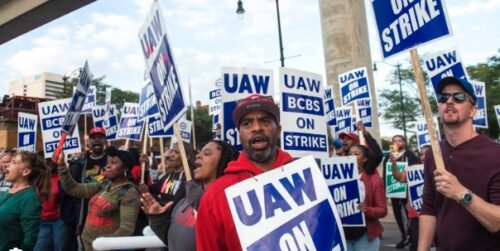 UAW strikers